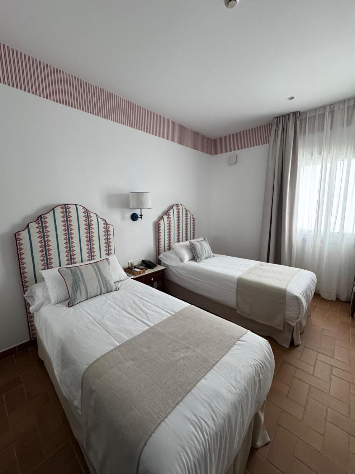 Hotel Toruno DEl Rocío Exterior foto
